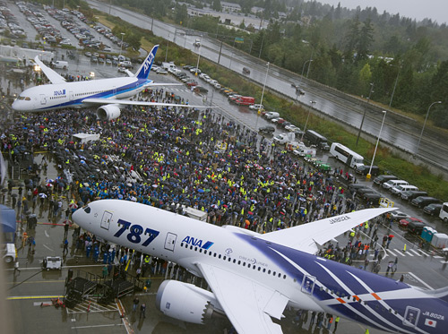 boeing-787-dreamliner-predani-ana-02[1]